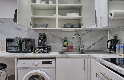 Very Cosy & Lovely 1 Bed Garden Apartment with side access, Suitable for Long Stay and Short Stay - Photo 45