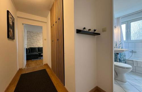 Zentrales 2-Zi Apartment by Rabe - Historische Kirche, Smart-TV, Netflix - Foto 5