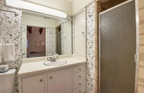 Waters Edge Escape - Patio with BBQ Near Beach - Foto 23