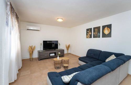 MY DALMATIA - Holiday home Burgija with private swimming pool - Foto 21