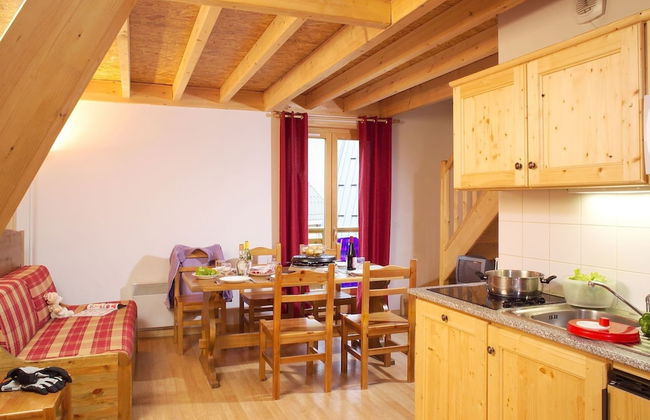 Apartment in les Sybelles With 310 km Slopes - Foto 8