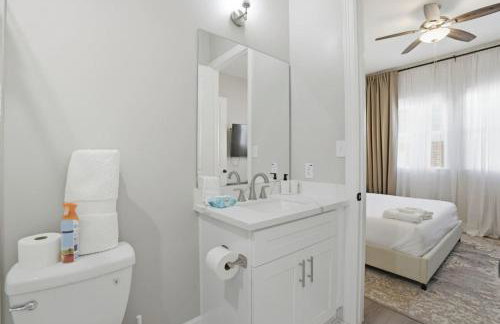 O14B Single-Story 2BR Townhome with King Beds Private Gym - Foto 13