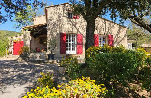 La Genestière - Foto 1