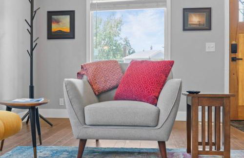 South Perry Dist Fenced Yard & Hot tub - Foto 16