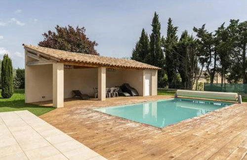 Villa spacieuse avec piscine à Saint-Laurent-la-Vernède - Foto 1