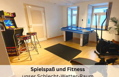 Ferienhaus Pape - 300m2, 17 Betten - mit großem privatem Garten, Pool, Dart, Sauna-, Grill- und Spielbereich - Ideal für Familien - Foto 19