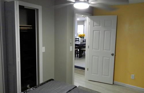 King Bed Creekfront Retreat in Jacksonville - Photo 40