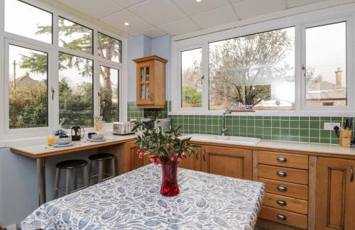 Molly's Place - Photo 11