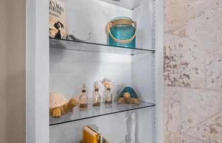 Beachfront Hideaway! Luxury Beachfront, SwimSpa, Game Room, Firepit by Bolivar Vacations - Foto 17