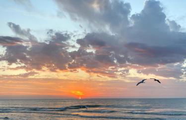 Charming Cottage w Hot Tub - Foto 17