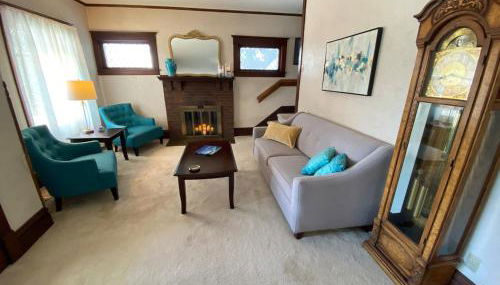 The River's Echo-Historic River House-4 Bedrooms, 6 Beds, 10 Guests - Foto 5