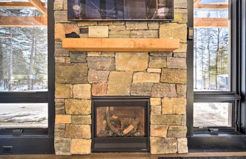 Waterfront Lake Superior Cabin Fire Pit and More! - Foto 6