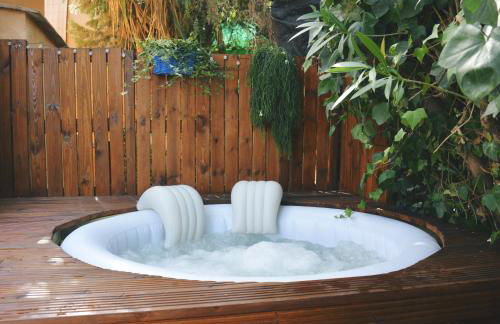 Apartamento con jacuzzi y terraza con opcion a Piscina Privada - Foto 29