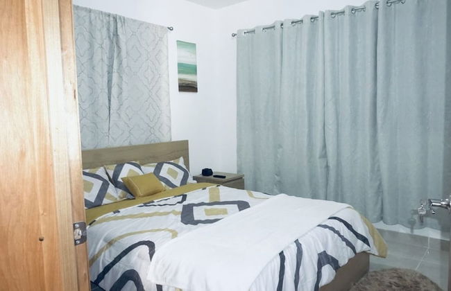 Confidence Luxurious Apartment - Photo 4