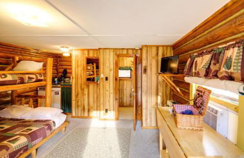 Black Diamond Guest Ranch Studio Hike and Fish - Foto 3