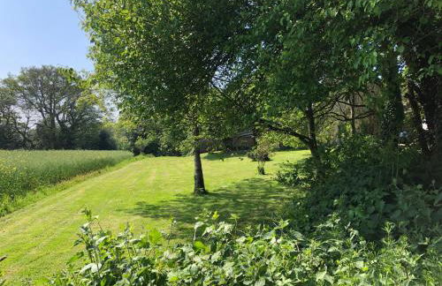 Gîte au Calme 2 à 6 personnes dans un paysage totalement paisible -plages à 22 min- Quite Cottage 2 to 6 persons in total peaceful landscape -beaches at 22 min- - Foto 22