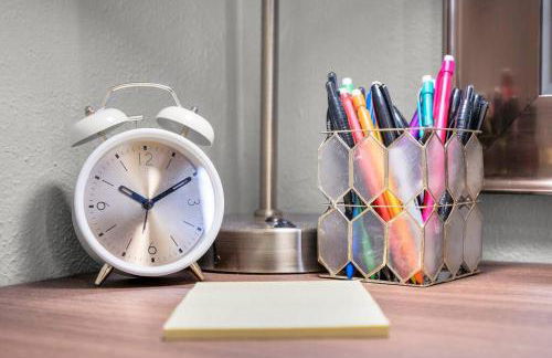 The Hideaway on Hazel- Luxury Smart Home w Hot Tub - Foto 27