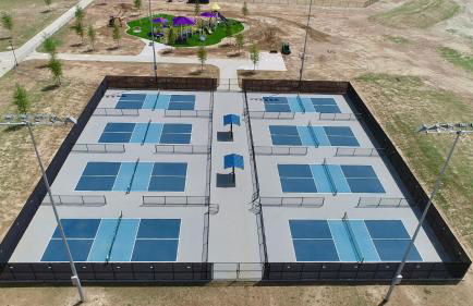 Gameday Getaway - Pool - King Bed - Sports Complex - Foto 31