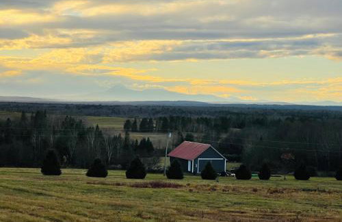 All Season Fun and Cozy Home in Island Falls, ME - Foto 21