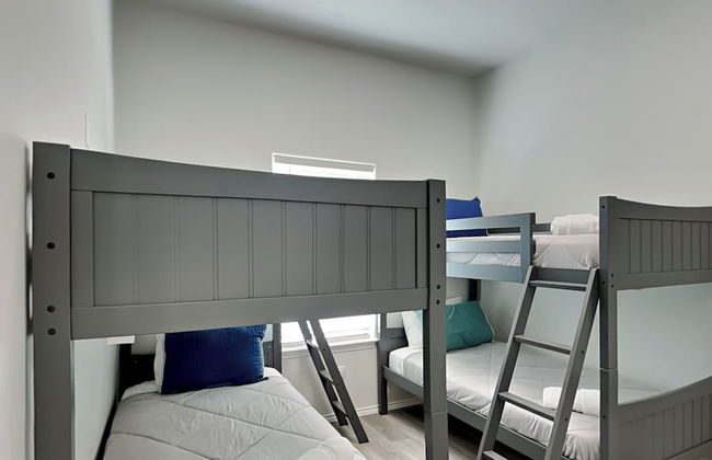 Come And Catch It by Miss Kitty’s - Photo 36