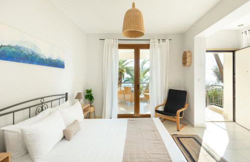 Vitamin Sea Beachfront Villa, Sithonia #FeelsLikeHome - Photo 12