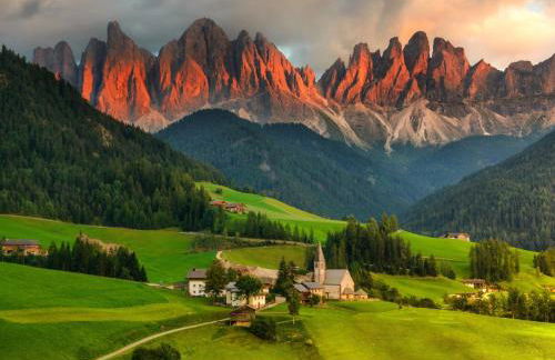 Dolomiten Home - Photo 5