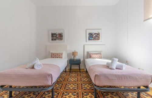 House with character charm - 3B 2B -Chamartín - Photo 28