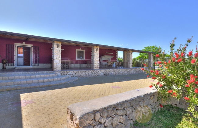 Inviting Holiday Home With Private Pool - Foto 21