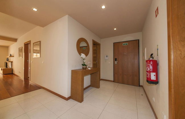 B27 - Luzbay 2 Bed Apartment - Foto 6