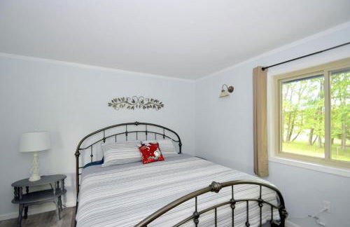 Black Bear Cabin - Fire Pit, Grill, View, Pet Friendly, Fireplace, King Bed, Wifi, Game Room - Foto 27