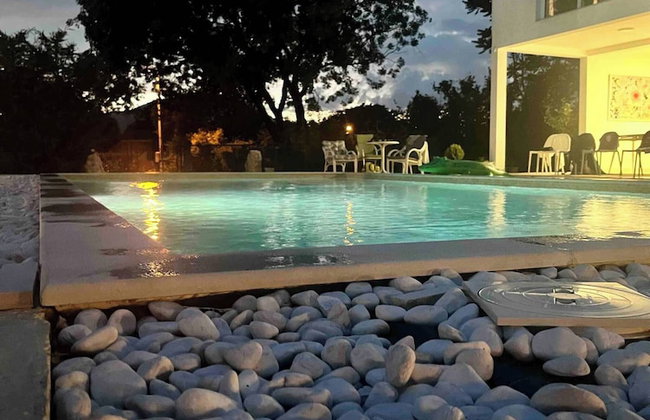 The Rock Star's Villa With Private Pool And Beach - Photo 14