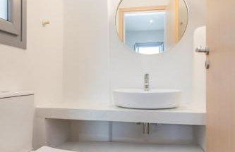 PANORMOS ART Beachfront Suites - Photo 20