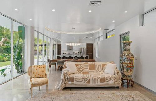 Floral City Oasis - Pool, BBQ Area & Forest View - Foto 26