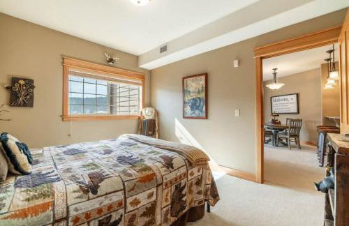 Basecamp in Riverstone Walk to River Shops and more - Foto 11