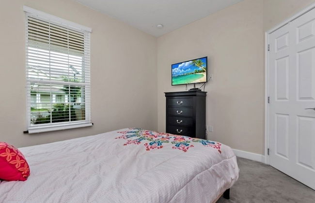 Serenity 3 Bed Townhome 3 Bedroom Townhouse by RedAwning - Foto 8