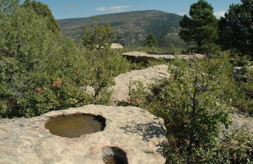 Old Raton Pass Base Camp Cabin with Loft Northern New Mexico Mountain Ranch on Colorado Border cabin - Foto 27