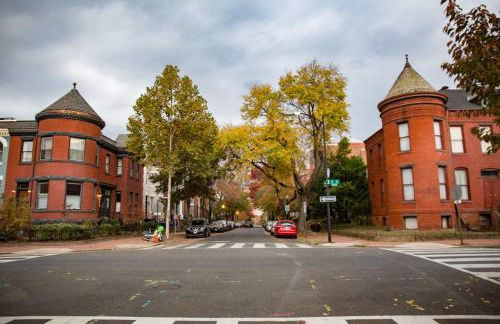 Entire rowhouse in Capitol Hill with free parking - Foto 22