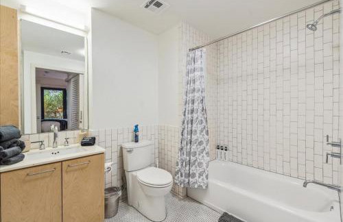 Cozy 1BR apt in Hollywood w Pool, Gym and Parking - Foto 10