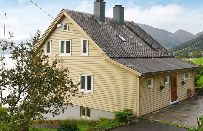 8 Person Holiday Home in Skei i Jølster - Photo 19