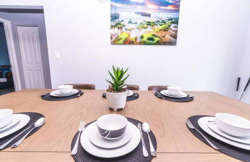 2023 Built! FineArt, Putt-Putt, Hammock, Backyard, Pet and Kid friendly - Photo 28