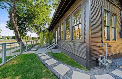 Boutique King William Complex - Photo 25