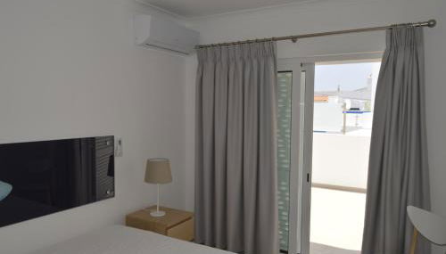 MORADIA NOVA E COMPLETA A 350 MTRS. PRAIA - Foto 4