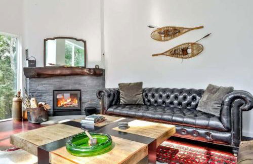 Unique and Private 25ft Waterfall House in Hunter - Foto 12