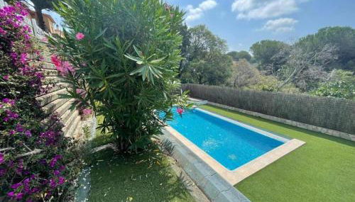 Mediterranean Peaceful Getaway - Foto 1, Garden, sunbed, Garden view