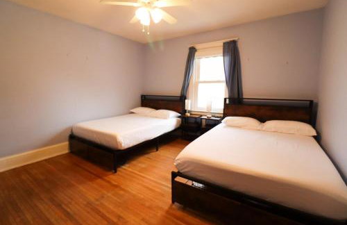 Spacious 6-bedroom house in charming Niagara Falls with AC - Foto 13