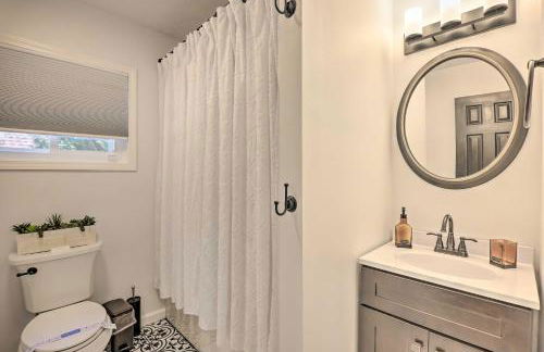 Fire Pit and Furnished Deck Serene Tobyhanna Escape - Foto 13