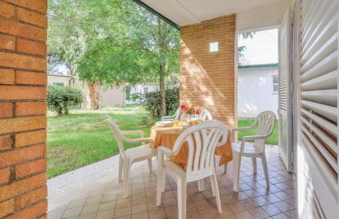 Two-Bedroom Holiday Home In Baia Domizia Saurunca - Foto 4