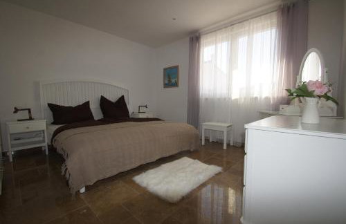 Villa Ludilo mit 4 Apartments in Poljica - Marina bei Trogir Split - Photo 76