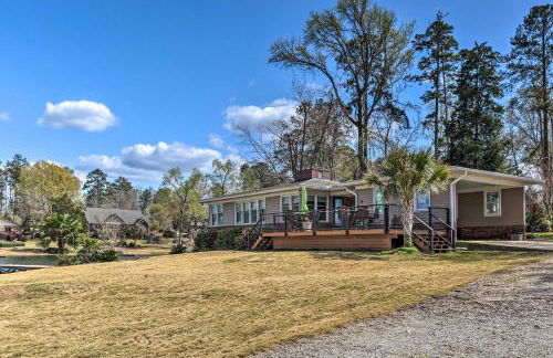 Quiet Lakefront Retreat with Boat Ramp and 2 Docks - Foto 29