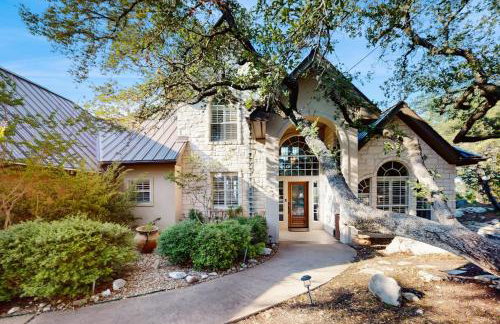 Sacred Vista | Opulent Hill Country Gem | Amazing Patio & Great View - Photo 3